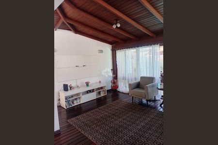 4_photo/952741fb2d.cbac4b0532efd0a4-ATLAS-3bbe76a4-7134-4cc4-8237-d03a863820e2.jpg de casa à venda com 4 quartos, 90m² em Ingleses do Rio Vermelho, Florianópolis