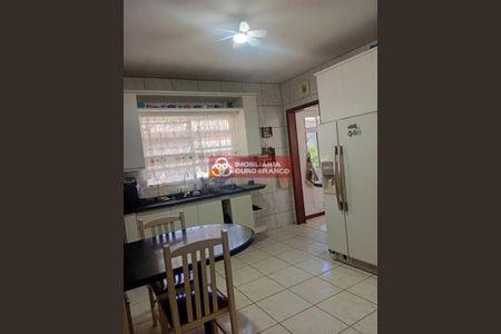 9_photo/952741fb2d.cbac4b0532efd0a4-ATLAS-9f06f366-235d-4c78-99b4-038bc1f98827.jpg de casa à venda com 4 quartos, 183m² em Ingleses do Rio Vermelho, Florianópolis