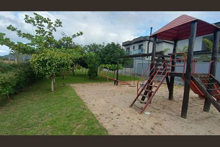 4_photo/952741fb89.c9b2d6e14d401612-ATLAS-a194ccb2-ca6e-4dde-bdc4-dfc8943ee5a7.jpg de casa à venda com 3 quartos, 272m² em Ingleses do Rio Vermelho, Florianópolis
