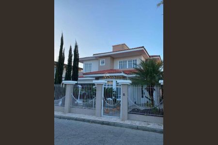 9_photo/952741fc1f.4e1a6e6486a440d9-ATLAS-e6538fc2-0051-4777-b29a-20040b8e2a9b.jpg de casa à venda com 3 quartos, 200m² em Ingleses do Rio Vermelho, Florianópolis