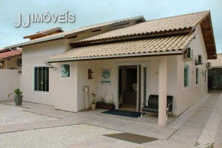 6_photo/952741fcb7.488d9430527a71af-ATLAS-76f03cb9-e58c-4e33-a2f3-c6b16ff582f1.jpg de casa à venda com 3 quartos, 190m² em Ingleses do Rio Vermelho, Florianópolis