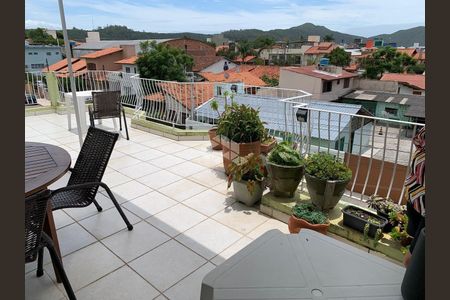 6_photo/952742004f.42d393304efff9cc-ATLAS-8aae657a-8a8a-4f4a-b7ab-658fc2e4385a.jpg de apartamento à venda com 3 quartos, 150m² em Ingleses do Rio Vermelho, Florianópolis