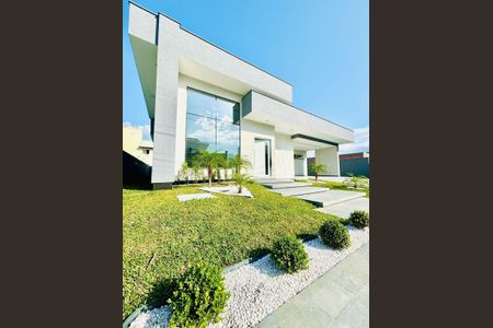 3_photo/95274200b5.c06c3c5dbfc3661b-ATLAS-fa1937ff-fe75-4c1e-bd86-db0c875e1f61.jpg de casa à venda com 20 quartos, 311m² em Ingleses do Rio Vermelho, Florianópolis