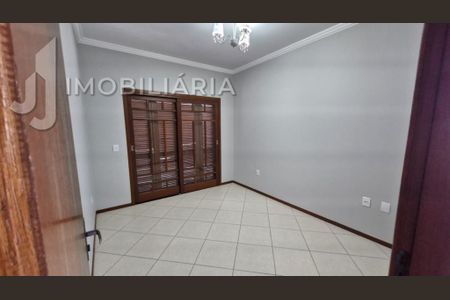 9_photo/95274200ff.7e2ea02b9085bf9d-ATLAS-d2d056f6-0d2c-4151-a5da-5493d3864b85.jpg de casa à venda com 3 quartos, 240m² em Ingleses do Rio Vermelho, Florianópolis