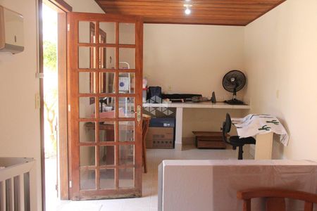 32_photo/952742026f.d55b36f64ebf45c1-ATLAS-c975faec-d6c7-4275-a2d6-be325c2dc5de.jpg de casa à venda com 3 quartos, 145m² em Ingleses do Rio Vermelho, Florianópolis