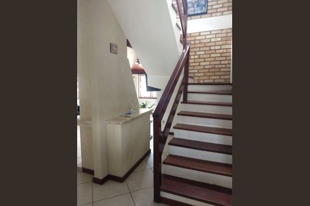 5_photo/95274202f9.ceff8192393c33de-ATLAS-8a58d5f6-b762-4e16-b262-e1a7c0e6f7e5.jpg de casa à venda com 5 quartos, 306m² em Ingleses do Rio Vermelho, Florianópolis