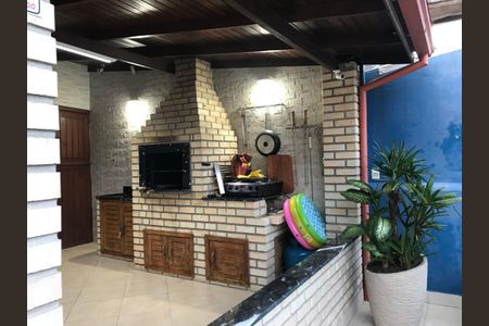 8_photo/95274202f9.ceff8192393c33de-ATLAS-b6b20b7d-3e41-42ba-80ad-ce18b42283bf.jpg de casa à venda com 2 quartos, 90m² em Ingleses do Rio Vermelho, Florianópolis