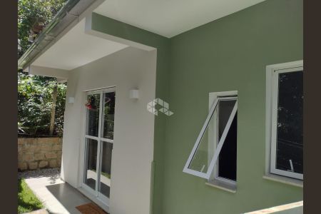 25_photo/95274203f5.07fb07773285f6be-ATLAS-e248435a-cd57-4f1c-af3a-341b528fb1da.jpg de casa à venda com 2 quartos, 42m² em Ingleses do Rio Vermelho, Florianópolis