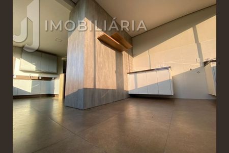 8_photo/95274203f9.e16b364c01f10300-ATLAS-46fcdfee-3cbf-4bd1-92c4-8578e30daab8.jpg de apartamento à venda com 3 quartos, 136m² em Ingleses do Rio Vermelho, Florianópolis