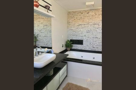 9_photo/95274205b7.912bb953107d94de-ATLAS-ddde9077-116f-4530-8d81-8811e9706e05.jpg de casa à venda com 4 quartos, 310m² em Ingleses do Rio Vermelho, Florianópolis