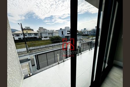 3_photo/95274206ff.ea6bd9d3d10e6326-ATLAS-ae2495be-3644-4a0f-97af-e3e6537083e8.jpg de casa à venda com 4 quartos, 209m² em Ingleses do Rio Vermelho, Florianópolis