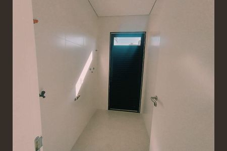 6_photo/95274207a9.8cbbc6e43ead3576-ATLAS-486732fc-c26b-4a74-8dce-34f06d29ef1e.jpg de casa à venda com 4 quartos, 209m² em Ingleses do Rio Vermelho, Florianópolis