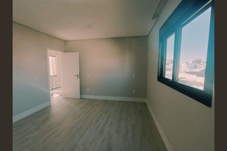 20_photo/95274207a9.8cbbc6e43ead3576-ATLAS-fee80216-3640-41c5-b4f4-4856de1bd2f1.jpg de casa à venda com 4 quartos, 209m² em Ingleses do Rio Vermelho, Florianópolis