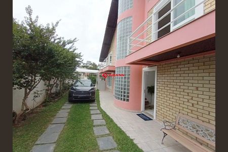 2_photo/9527420863.527d2e055a247cfd-ATLAS-a602e1c8-2ac3-4102-9246-fb48aeb7ccc2.jpg de casa à venda com 8 quartos, 300m² em Ingleses do Rio Vermelho, Florianópolis