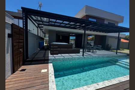 5_photo/9527420871.df2406aa61ba3211-ATLAS-b5b3e111-3567-42a7-86e1-e89b2dca609d.jpg de casa à venda com 4 quartos, 324m² em Ingleses do Rio Vermelho, Florianópolis