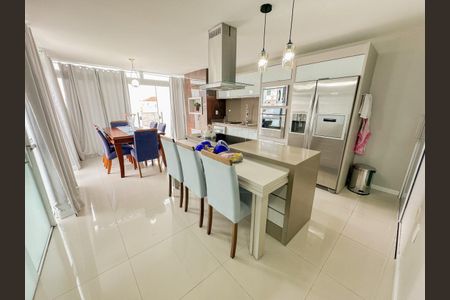 10_photo/9527420c37.eba52bdf3751bc41-ATLAS-39885a28-e80e-4320-9aca-4de1ed71a4f1.jpg de apartamento à venda com 4 quartos, 155m² em Ingleses Norte, Florianópolis