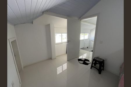 34_photo/9527420c39.5bc4e555b9c29fe3-ATLAS-46bf1fa9-8a5e-40c6-8671-5944e4de45cc.jpg de apartamento à venda com 4 quartos, 178m² em Ingleses do Rio Vermelho, Florianópolis