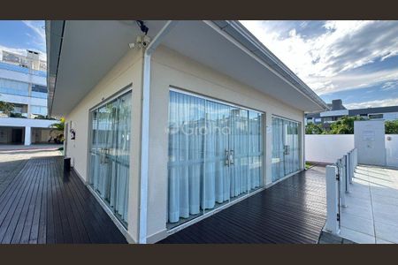 28_photo/9527420caf.d5a09dc770fa557d-ATLAS-b3b0f8db-2570-4417-a02c-1bcb3edf2b44.jpg de apartamento à venda com 4 quartos, 208m² em Ingleses Norte, Florianópolis