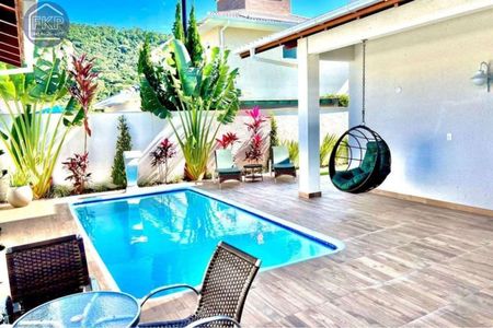 16_photo/9527420d3f.e35bd89f723e9cad-ATLAS-9c9fe863-5bf5-40e9-b7b0-e8efb9fb4ee0.jpg de casa à venda com 3 quartos, 252m² em Ingleses Norte, Florianópolis