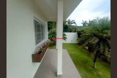 4_photo/9527420f4d.2b57347f83d48e3d-ATLAS-cc132c1b-ad9a-4c5d-9b04-83a0adf7edc3.jpg de casa à venda com 4 quartos, 340m² em Ingleses do Rio Vermelho, Florianópolis