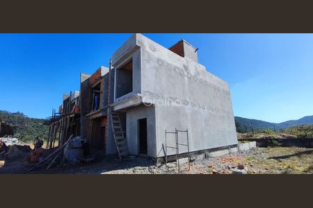 13_photo/9527421ab5.59b9fa3339c8dcb8-ATLAS-94315d42-9bad-478d-b5db-eb8d74c368c7.jpg de casa à venda com 2 quartos, 85m² em Ingleses do Rio Vermelho, Florianópolis