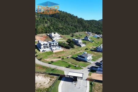 3_photo/9527421bd9.34399a3d64f79fb6-ATLAS-dc9fce1f-e1ae-4846-9d81-56ee7cf985ac.jpg de casa à venda com 4 quartos, 325m² em Ingleses do Rio Vermelho, Florianópolis