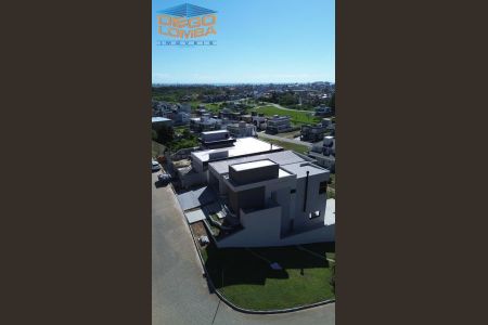 2_photo/9527421bd9.34399a3d64f79fb6-ATLAS-eaf1bb83-64f1-48ba-bcbc-da43c8d04c5e.jpg de casa à venda com 4 quartos, 325m² em Ingleses do Rio Vermelho, Florianópolis