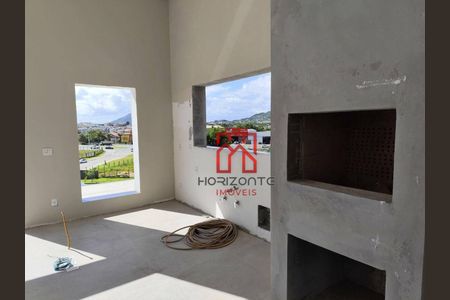 4_photo/9527421bd9.800a2e6f5ee074d9-ATLAS-9d683a56-de82-4c3f-8c2f-cf2ac02cd7c6.jpg de casa à venda com 4 quartos, 551m² em Ingleses do Rio Vermelho, Florianópolis