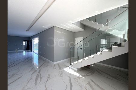 2_photo/9527421beb.9cc9c27772459de2-ATLAS-4bea9fda-2d34-469b-9172-1d7de0fb9234.jpg de casa à venda com 4 quartos, 378m² em Ingleses do Rio Vermelho, Florianópolis