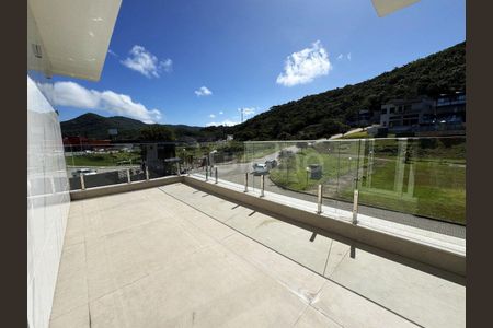 33_photo/9527421beb.9cc9c27772459de2-ATLAS-cc7dd6f2-16a2-4ee7-bcb4-fbdc25cc7eb2.jpg de casa à venda com 4 quartos, 378m² em Ingleses do Rio Vermelho, Florianópolis