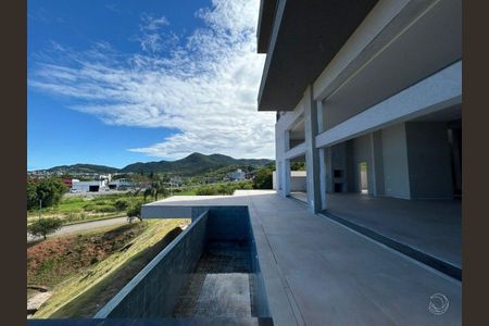 4_photo/9527421bf3.96e5b216609a0f4b-ATLAS-4bd99120-6a75-454a-823f-ed3fb6d5eafc.jpg de casa à venda com 4 quartos, 551m² em Ingleses do Rio Vermelho, Florianópolis