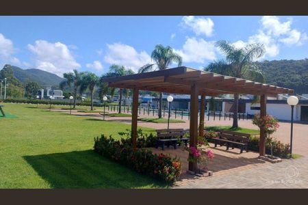 10_photo/9527421c1b.5201f2b37237fe26-ATLAS-a7e86824-4360-44b8-9f58-ae14b330b2ca.jpg de casa à venda com 4 quartos, 450m² em Ingleses do Rio Vermelho, Florianópolis