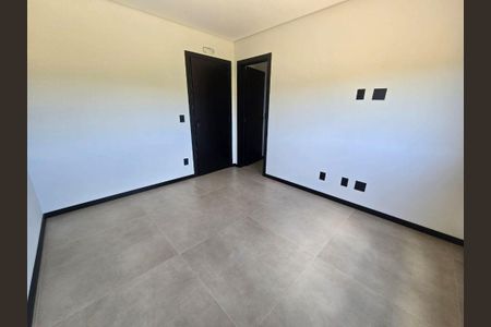 9_photo/95274220e9.a59c4b7084dc81c5-ATLAS-ce11001e-bc77-4e47-9063-2447c361bada.jpg de casa à venda com 3 quartos, 260m² em Ingleses Norte, Florianópolis