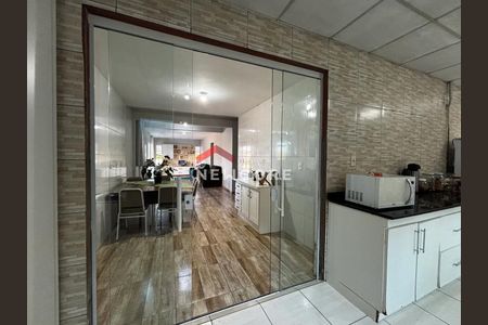 8_photo/952742239f.a35d824f3af3fba0-ATLAS-33b7e956-564d-485c-b7d1-7cbe7bdeb7ec.jpg de casa à venda com 3 quartos, 200m² em Vargem do Bom Jesus, Florianópolis