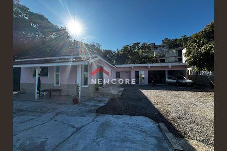 26_photo/952742239f.a35d824f3af3fba0-ATLAS-8d6a89eb-e552-4922-97b7-5deda50397e4.jpg de casa à venda com 3 quartos, 200m² em Vargem do Bom Jesus, Florianópolis