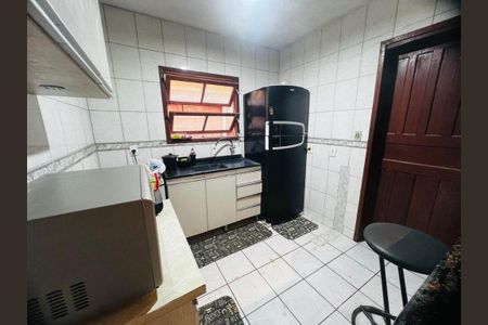 4_photo/9527422687.49e5f4e107e90c19-ATLAS-44b0f106-2ea2-4454-a63b-c1d69a88bb2e.jpg de casa à venda com 3 quartos, 120m² em Ingleses do Rio Vermelho, Florianópolis