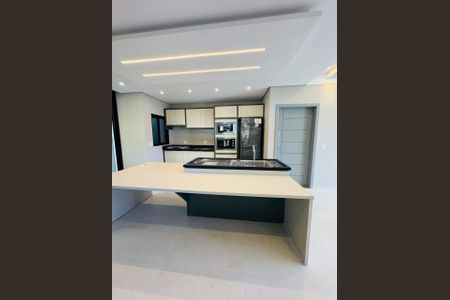 6_photo/9527423c39.ceff8192393c33de-ATLAS-d64cdcf0-6c79-42f6-9765-1b105b0ce704.jpg de casa para alugar com 3 quartos, 250m² em Cachoeira do Bom Jesus Leste, Florianópolis