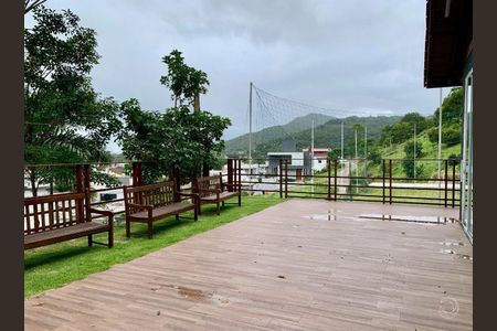 25_photo/9527423ce1.d7357f172e4e01f8-ATLAS-5f120c17-3fa1-42a0-96d7-58cded7fc155.jpg de casa à venda com 4 quartos, 220m² em Cachoeira do Bom Jesus Leste, Florianópolis