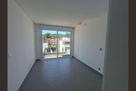 8_photo/9527423cf9.fdf02864cd7c2470-ATLAS-5bfaf0e1-cec8-4215-b79f-4b0862ccfb19.jpg de casa à venda com 4 quartos, 220m² em Cachoeira do Bom Jesus, Florianópolis