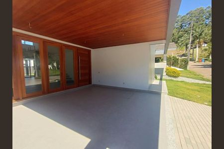 7_photo/9527423cf9.fdf02864cd7c2470-ATLAS-d3bf046c-4da7-4bca-a687-d512086e9bba.jpg de casa à venda com 4 quartos, 220m² em Cachoeira do Bom Jesus, Florianópolis