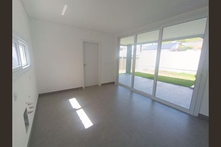 2_photo/9527423cf9.fdf02864cd7c2470-ATLAS-dccb0aeb-ead2-4b5b-bc3d-1e8e11684589.jpg de casa à venda com 4 quartos, 220m² em Cachoeira do Bom Jesus, Florianópolis