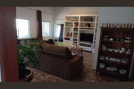 5_photo/9527423f3d.ccb6c7c4df48404c-ATLAS-4e1d0296-7c98-43bf-ae10-c4be204e2c29.jpg de casa à venda com 4 quartos, 1886m² em Cachoeira do Bom Jesus Leste, Florianópolis