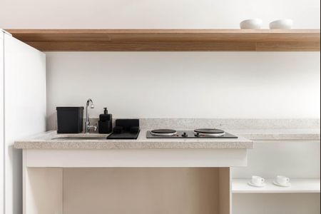 5_photo/952742436f.7f783e9ee1078b72-ATLAS-1f4a221e-3b9e-4bbd-9bbe-ee7a8d490fac.jpg de kitnet/studio à venda com 1 quarto, 14m² em Cachoeira do Bom Jesus, Florianópolis