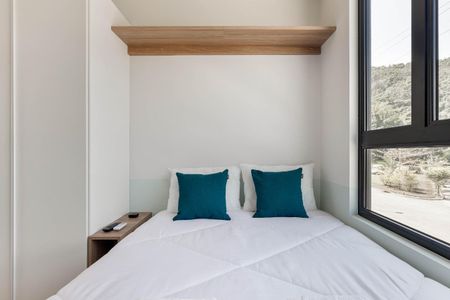 3_photo/952742436f.7f783e9ee1078b72-ATLAS-e6ae41ce-5f9c-42d6-8cc9-df8a43763316.jpg de kitnet/studio à venda com 1 quarto, 14m² em Cachoeira do Bom Jesus, Florianópolis