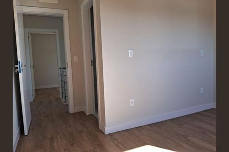 5_photo/952742444f.0efab58b94643d7b-ATLAS-38d63795-d4de-4e87-879d-794f87d52aed.jpg de casa à venda com 3 quartos, 162m² em Cachoeira do Bom Jesus, Florianópolis