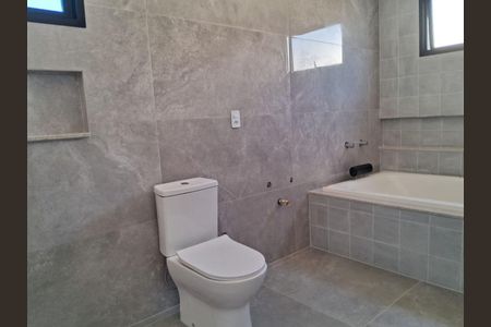 8_photo/952742444f.2832257cbb3df2c4-ATLAS-86769eb8-611e-4bb0-bb0e-0aed7edecd45.jpg de casa à venda com 3 quartos, 162m² em Cachoeira do Bom Jesus, Florianópolis