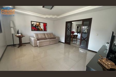13_photo/9527424d8b.859d3ea7f11d789b-ATLAS-3f1503e8-9559-401a-86a0-a39eb8dfe6d2.jpg de casa para alugar com 3 quartos, 180m² em Cachoeira do Bom Jesus, Florianópolis
