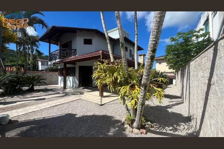 6_photo/9527424d8b.859d3ea7f11d789b-ATLAS-6f2e7f09-d62f-4f63-bff7-345914750b0b.jpg de casa para alugar com 3 quartos, 180m² em Cachoeira do Bom Jesus, Florianópolis