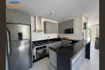 5_photo/952742518d.eb7ee1c62e8591fd-ATLAS-94b7d521-e33e-4be7-ab68-4174a4c2a462.jpg de casa para alugar com 3 quartos, 166m² em Cachoeira do Bom Jesus, Florianópolis