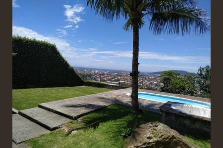 20_photo/952742518f.7e2ea02b9085bf9d-ATLAS-d0d077c6-904a-4558-997e-72bd30bef892.jpg de casa à venda com 4 quartos, 400m² em Cachoeira do Bom Jesus, Florianópolis